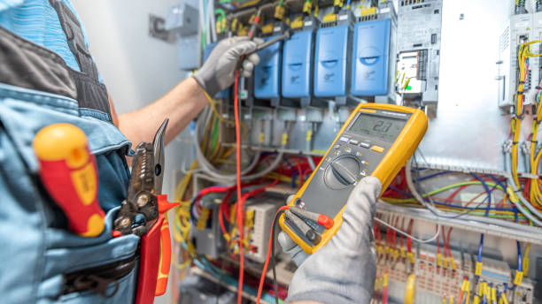Best Local Electrician Companies  in Bellmore, NY